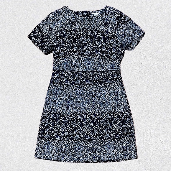 Navy Blue and Ivory Empire Waist Damask Pattern Dress With Pockets Size 8 - Picture 9 of 16